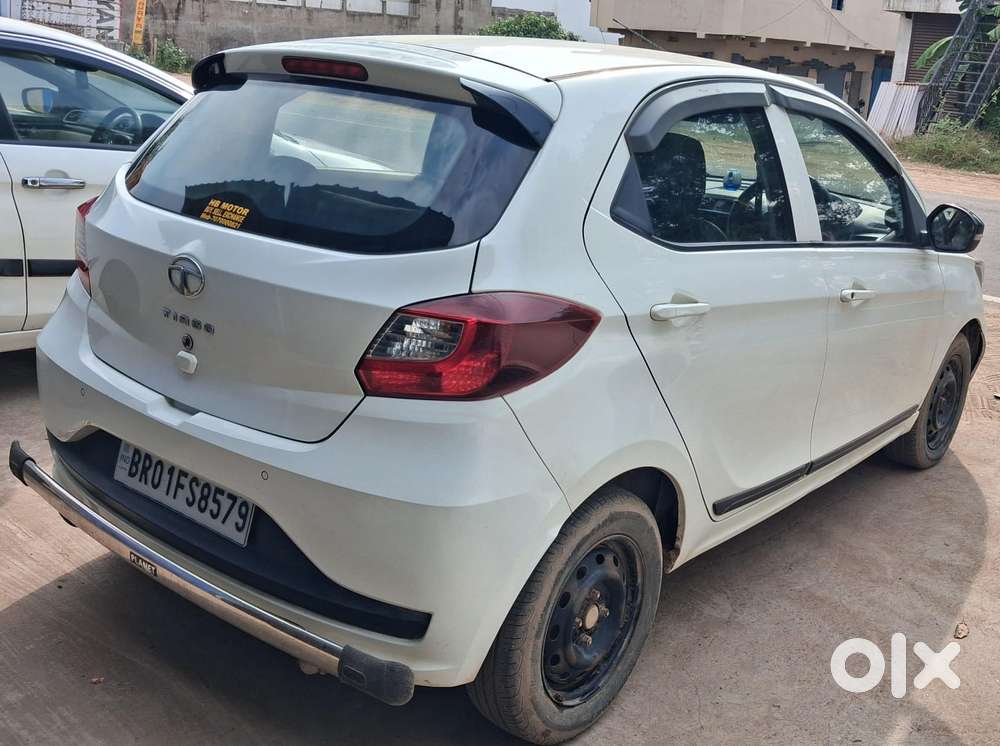 Tata Tigor 1.2 Revotron Xt, 2022, Petrol