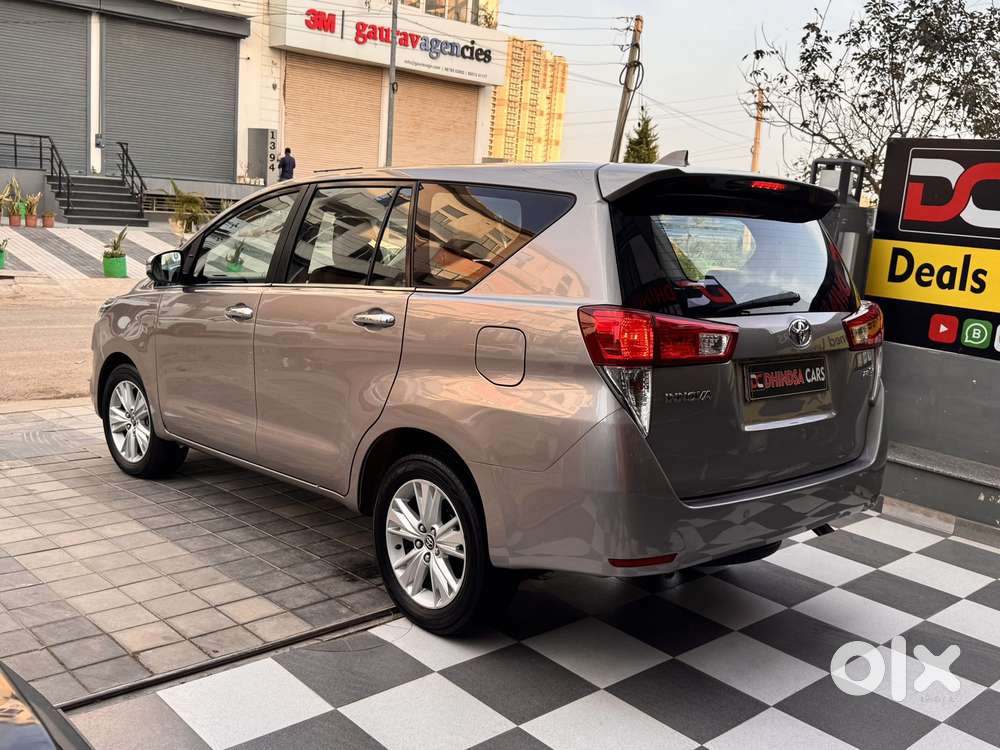 Toyota Innova Crysta 2.8 Zx At 7 Seater, 2018, Diesel