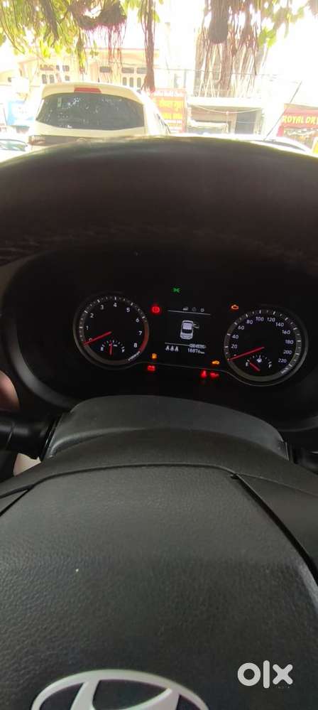 Hyundai Aura 1.2 Sx Cng, 2025, Cng & Hybrids