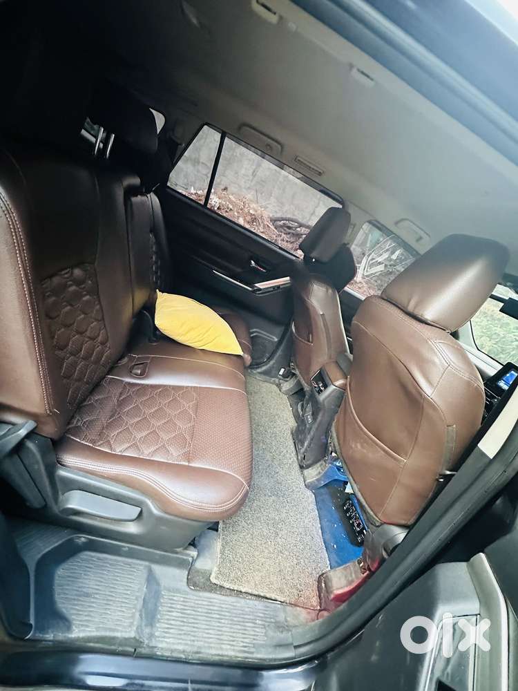 Toyota Innova Hycross 2.0 Gx 8 Str, 2022, Petrol
