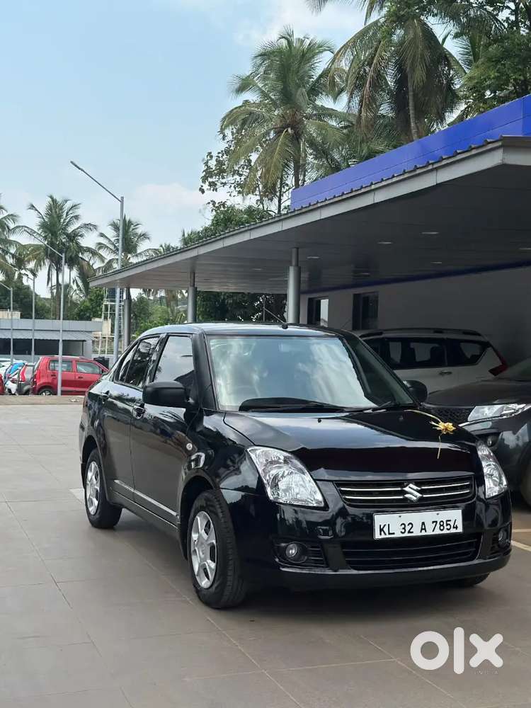 Maruti Suzuki Dzire 2009 Petrol 130000 Km Driven