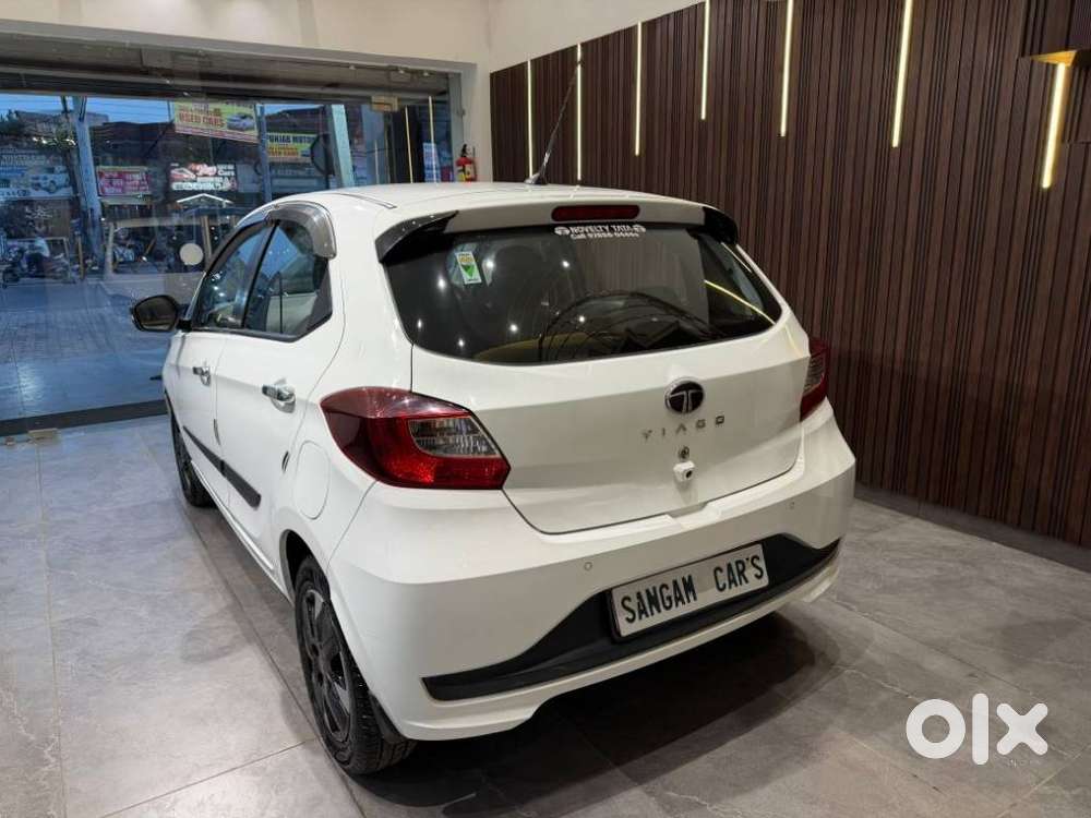 Tata Tiago 1.2 Revotron Xta, 2025, Petrol