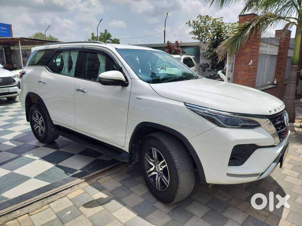 Toyota Fortuner 3.0 4x4 Manual, 2023, Diesel