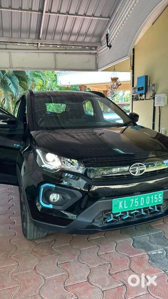 Tata Nexon Ev Max 2023 Dark Edition