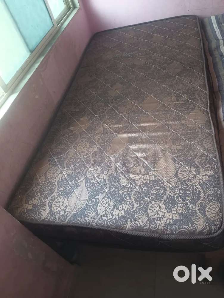 Single bed