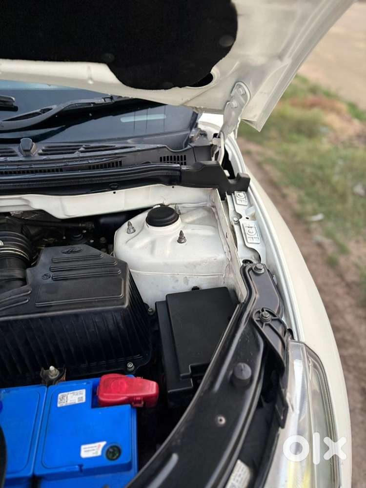 Mahindra Xuv500 2018 Diesel Well Maintained