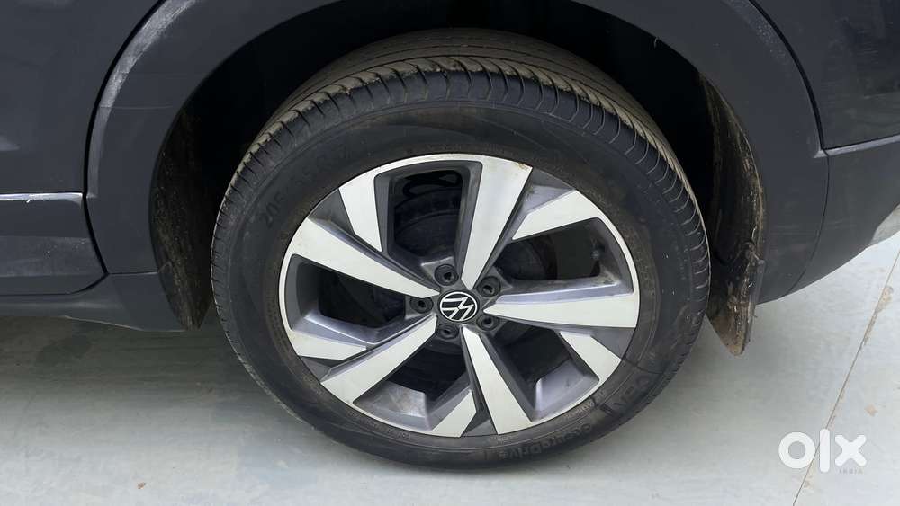 Volkswagen Taigun Topline 1.0 Tsi At (electric Seats), 2023, Petrol