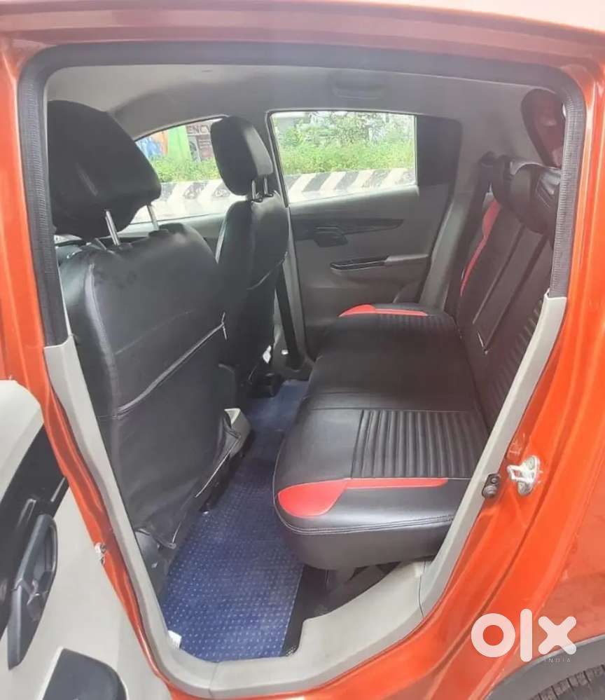 Mahindra Kuv 100 2016