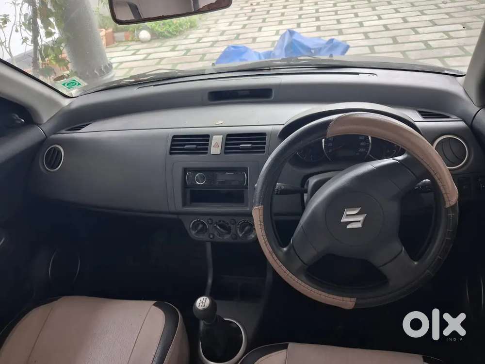 Maruti Suzuki Swift 2010
