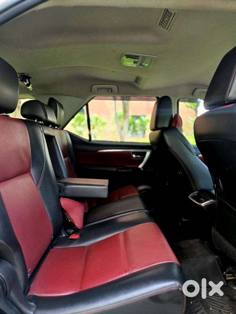 Toyota Fortuner Legender 4x2 At 2.8, 2021, Diesel
