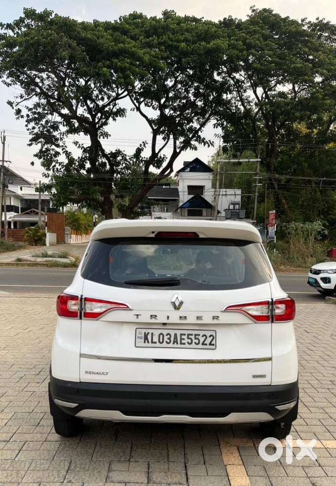 Renault Triber Rxz, 2019, Petrol