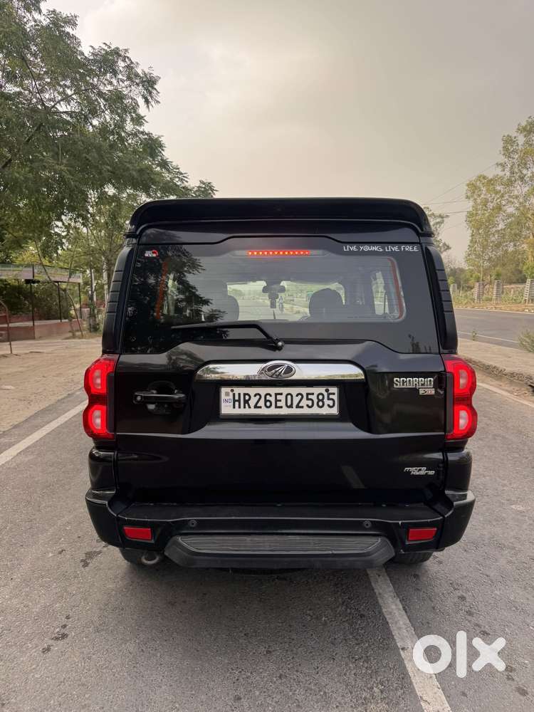 Mahindra Scorpio Classic 2.2 S 11 Mt 7 Str, 2021, Diesel