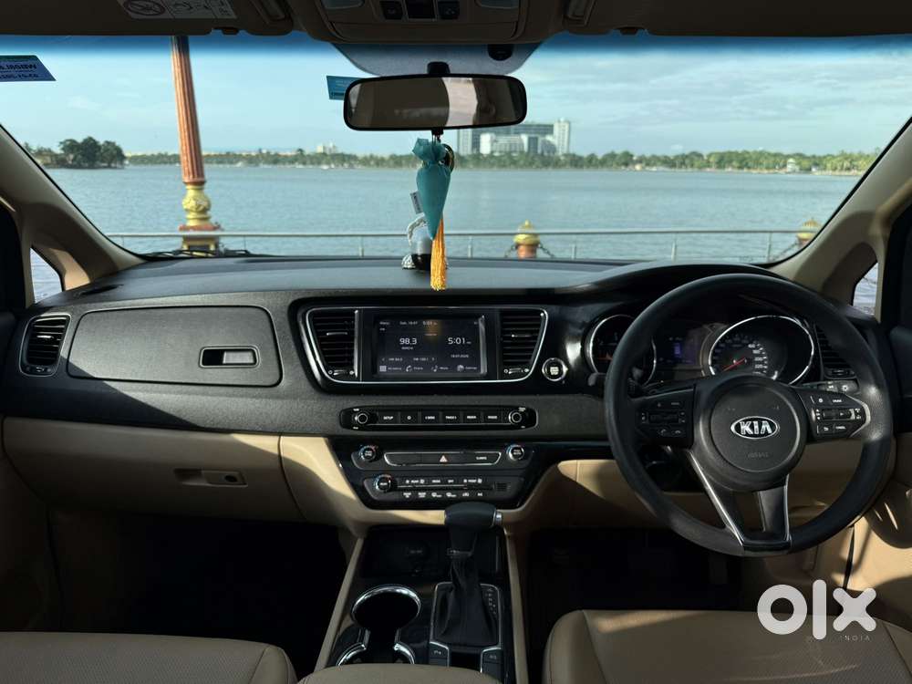 Kia Carnival Prestige, 2021, Diesel