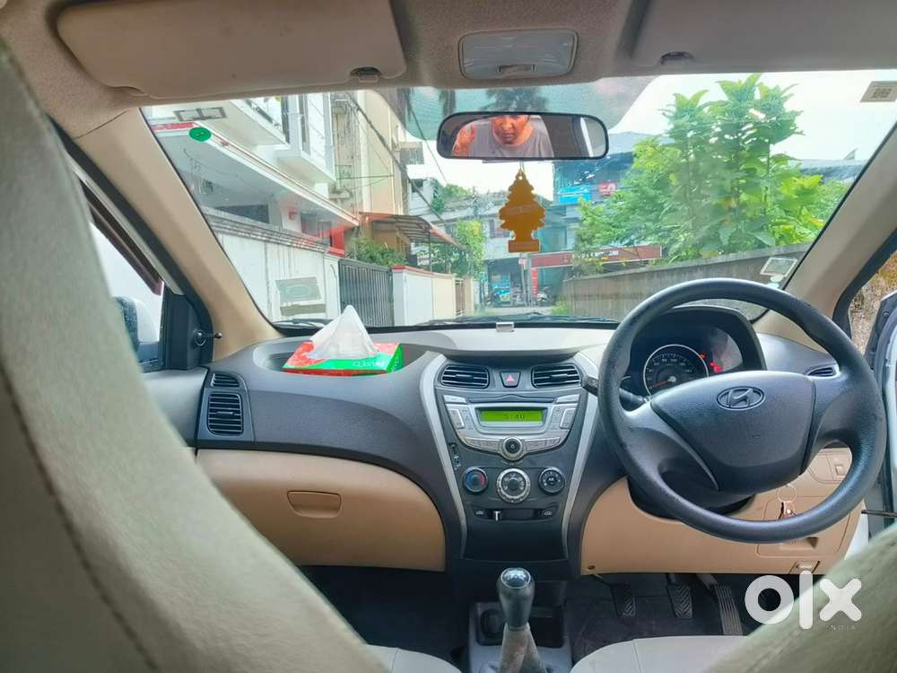 Hyundai Eon 1.0 Magna Plus 2015