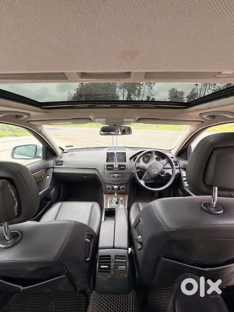 Mercedes-benz C Class 2.0 Petrol 2009