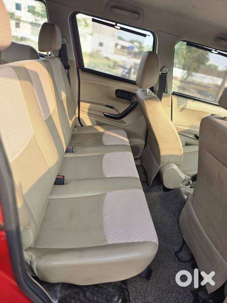 Mahindra Tuv 300 T6, 2016, Diesel