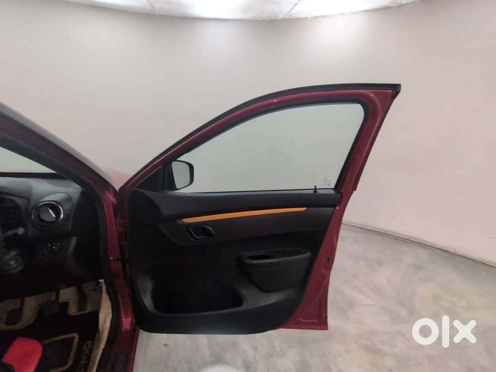 Renault Kwid Rxt, 2025, Petrol