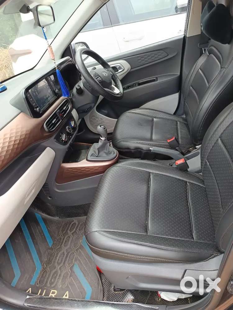 Hyundai Aura 2024 Cng & Hybrids 33000 Km Driven