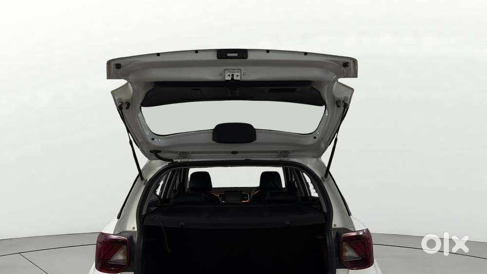 Hyundai Venue 1.0 Sx Turbo Imt, 2021, Petrol