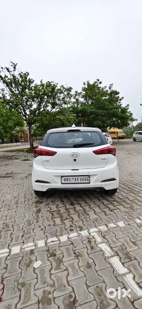 Hyundai Elite I20 2017 Petrol Well Maintained