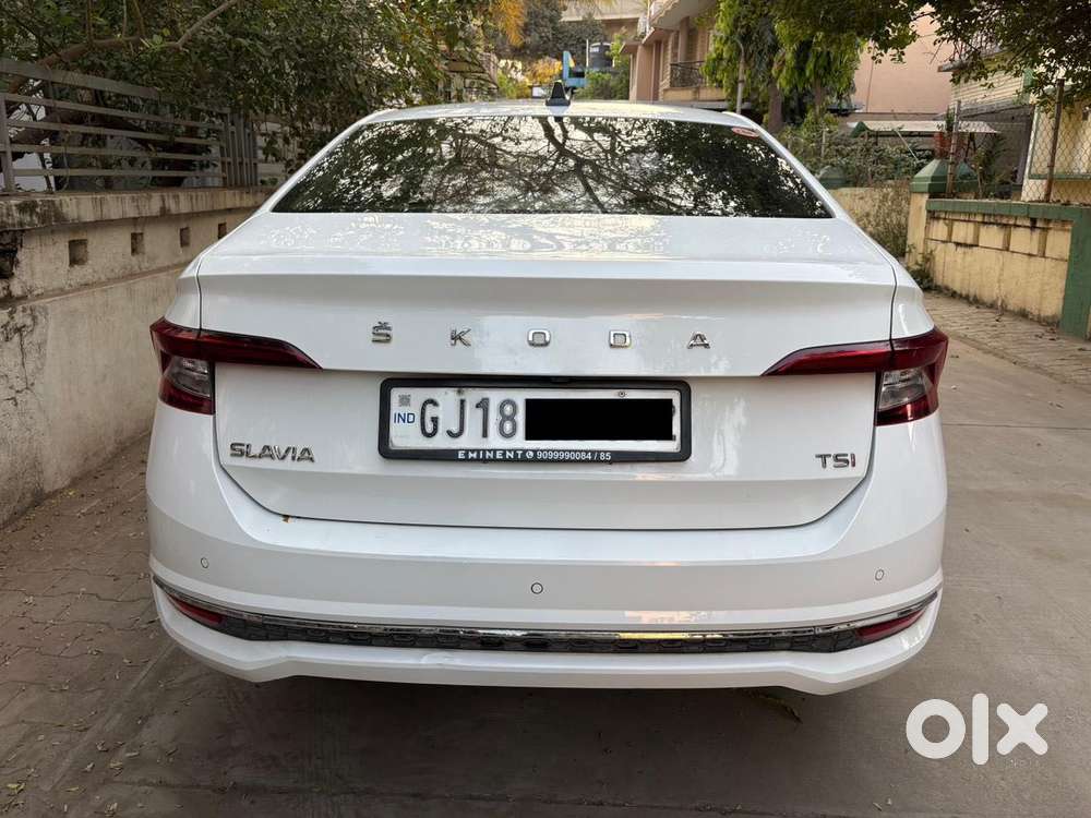 Skoda Slavia 1.5 Tsi Style Dsg, 2023, Petrol