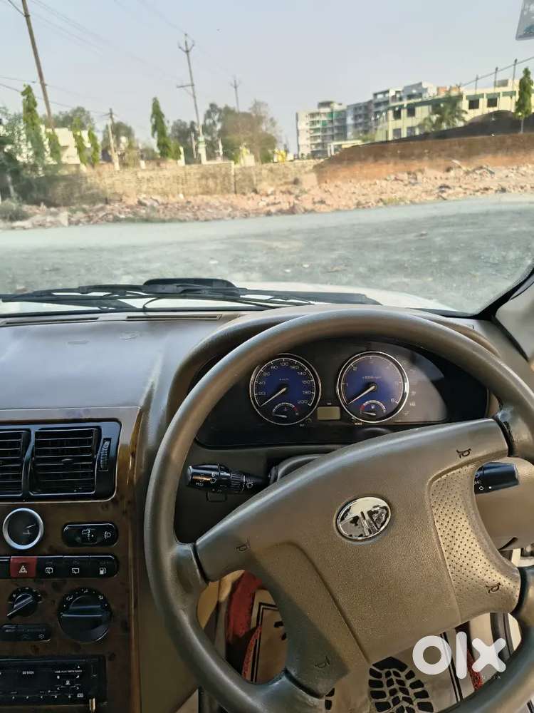 Tata Safari 2014