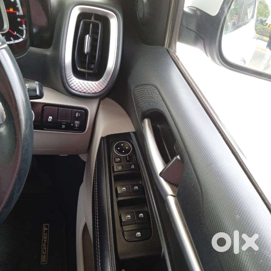 Kia Sonet Htx D, 2023, Petrol