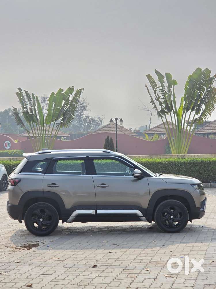 Maruti Suzuki Brezza 1.5 Zxi Smart Hybrid, 2022, Petrol