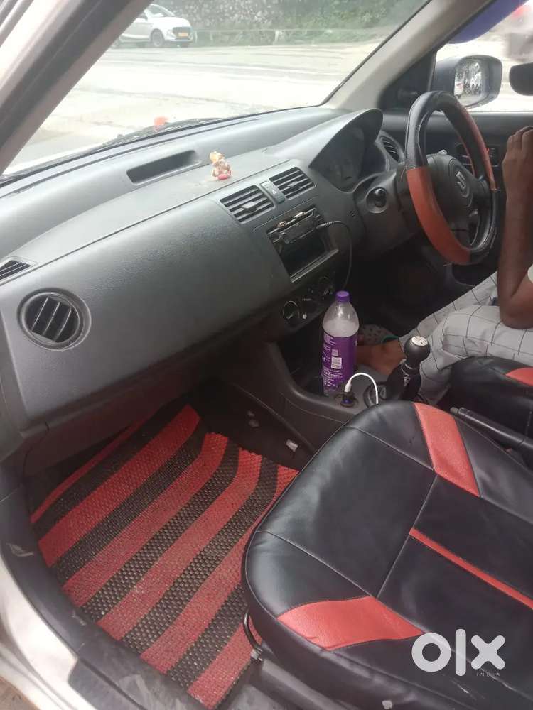 Maruti Suzuki Dzire 2015