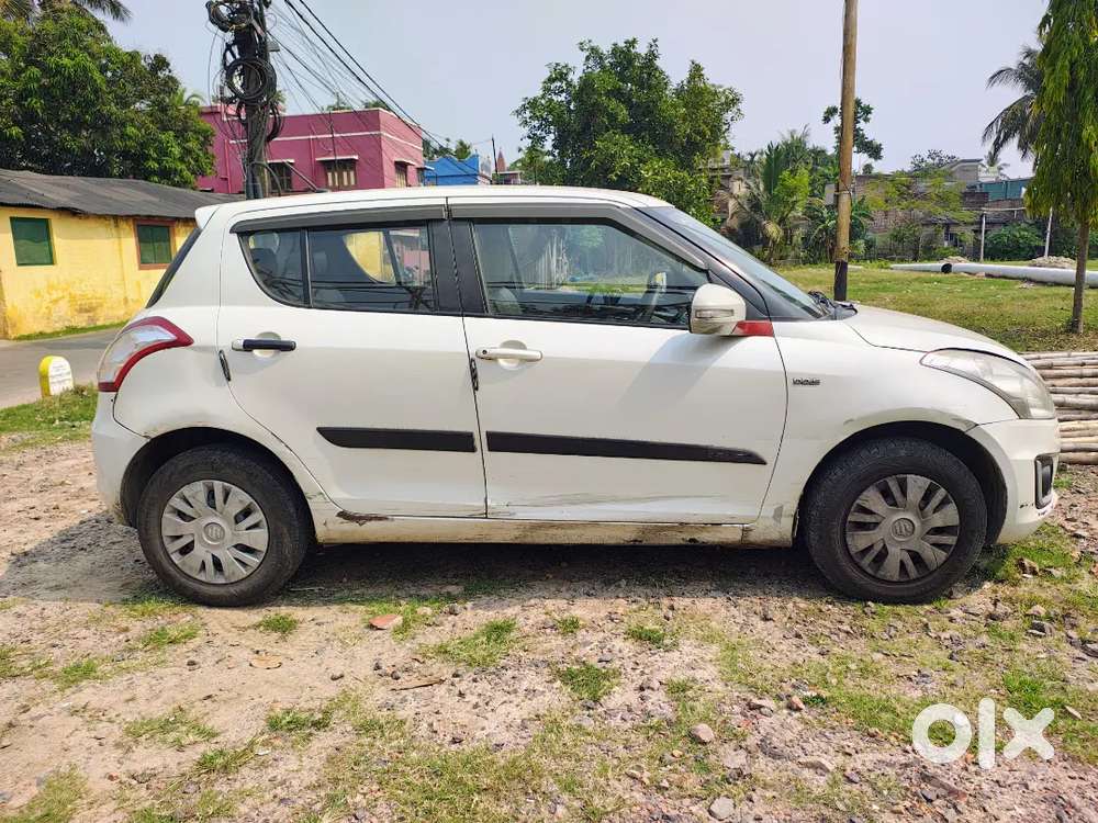 Maruti Suzuki Swift 2012 Diesel Well Maintained.personal Car,4th Owner