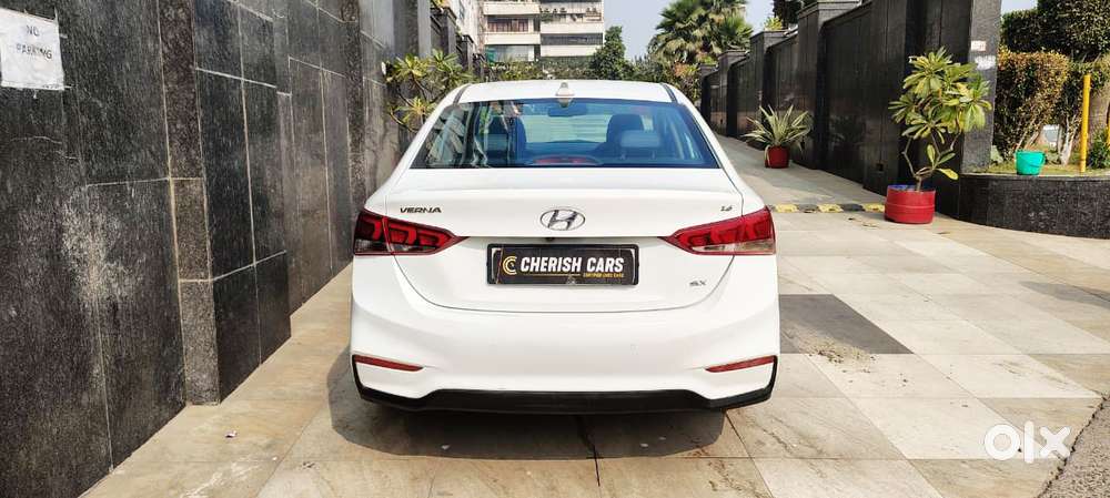 Hyundai Verna 1.5 Sx Turbo Petrol Dct, 2018, Petrol