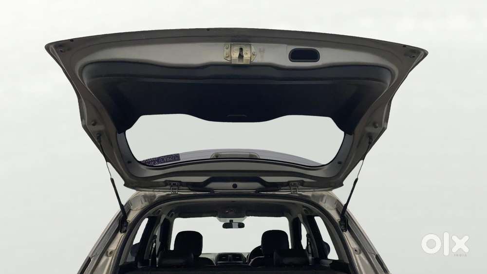 Maruti Suzuki Vitara Brezza 1.5 Zxi, 2020, Petrol