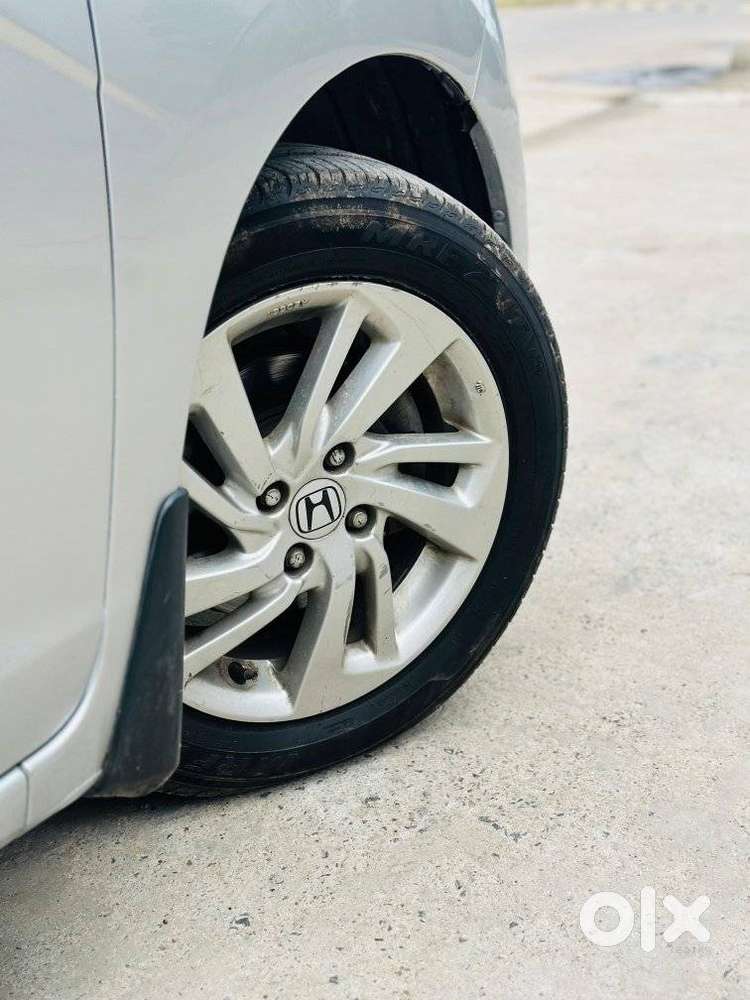 Honda Jazz V Cvt, 2018, Petrol