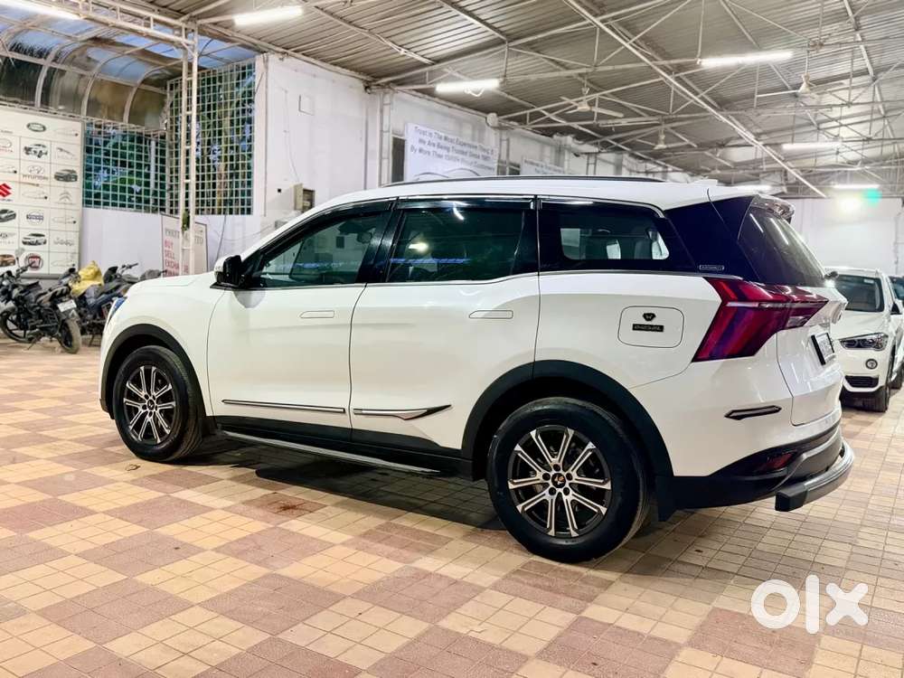 Mahindra Xuv700 2.2 Ax 7 Diesel At Luxury Pack Str Awd, 2025, Diesel