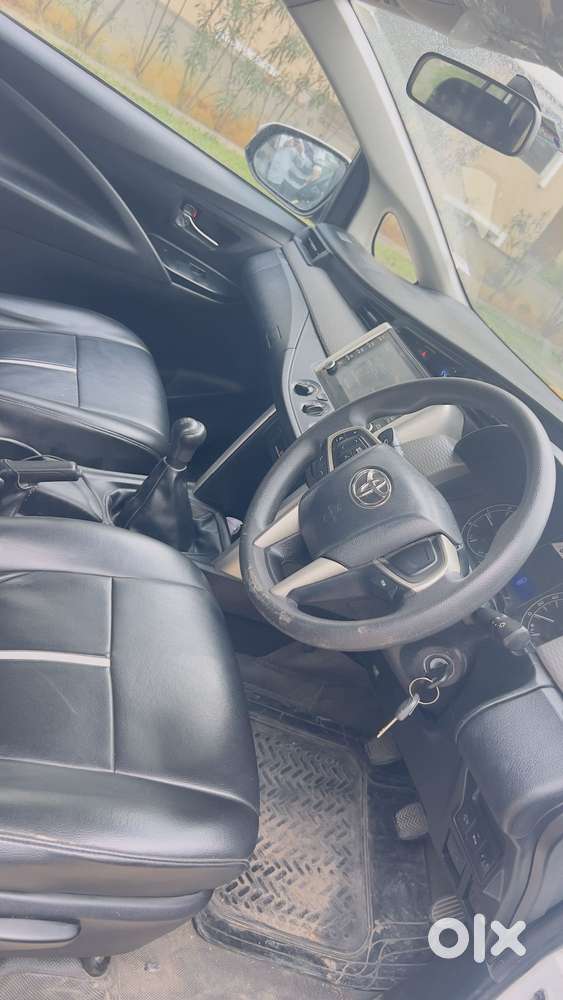Toyota Innova Crysta 2.4 Gx Mt, 2023, Diesel