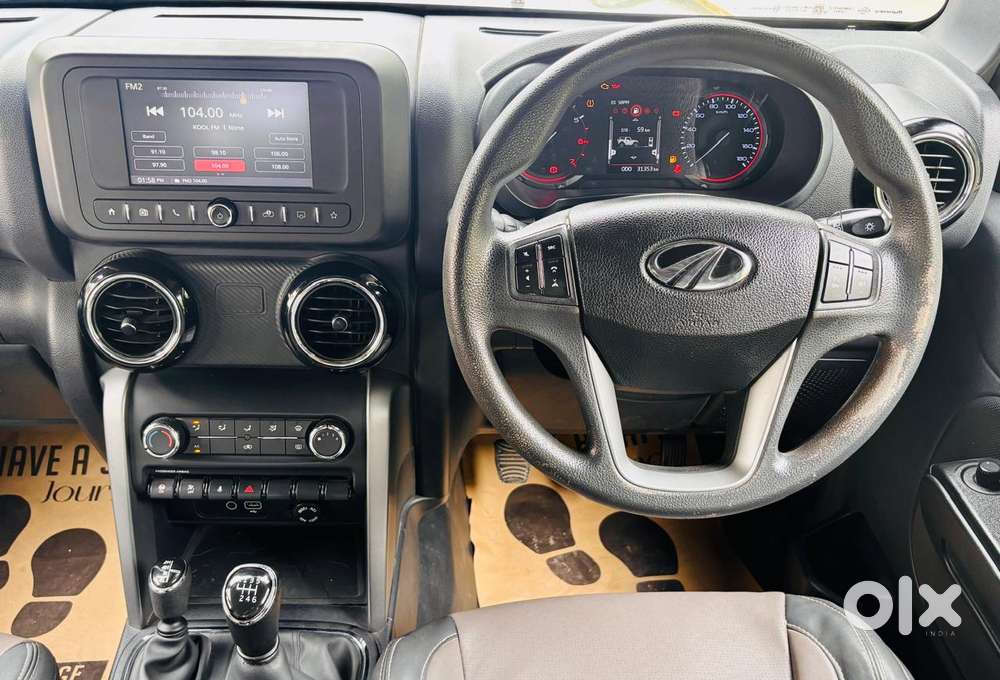 Mahindra Thar, 2022, Petrol