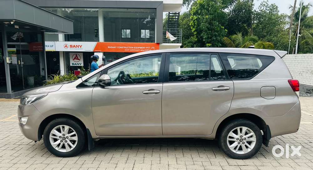 Toyota Innova Crysta 2.4 G Mt 7 Str, 2018, Diesel