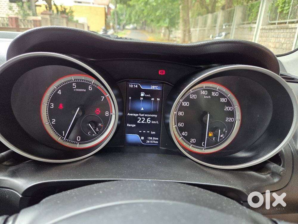 Maruti Suzuki Swift Zxi Plus Dual Tone, 2022, Petrol