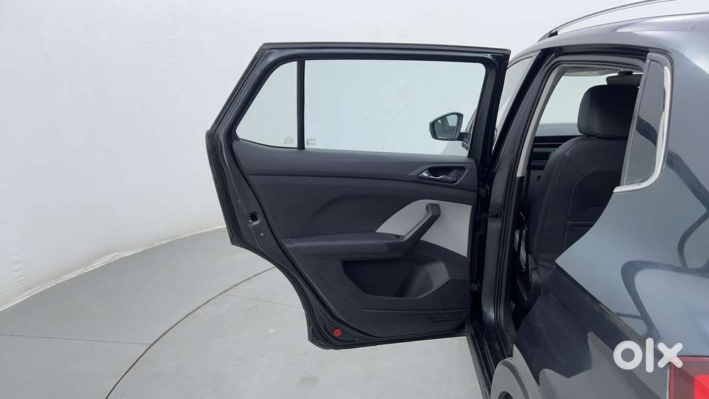 Skoda Kushaq 1.0 Tsi Style, 2022, Petrol