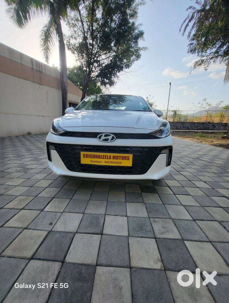 Hyundai Aura 1.0 Sx Plus Petrol, 2024, Petrol