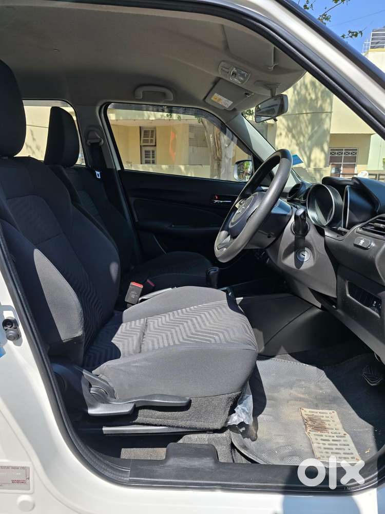 Maruti Suzuki Swift 2018 Amt Vxi, 2023, Petrol