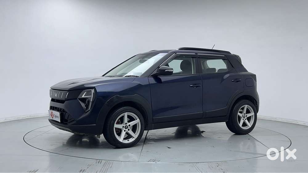 Mahindra Xuv 3xo Ax5 Ds Mt, 2024, Diesel