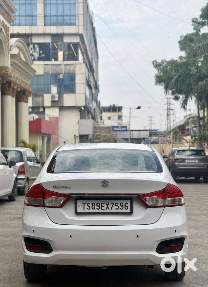Maruti Suzuki Ciaz Alpha 1.5 At, 2017, Petrol