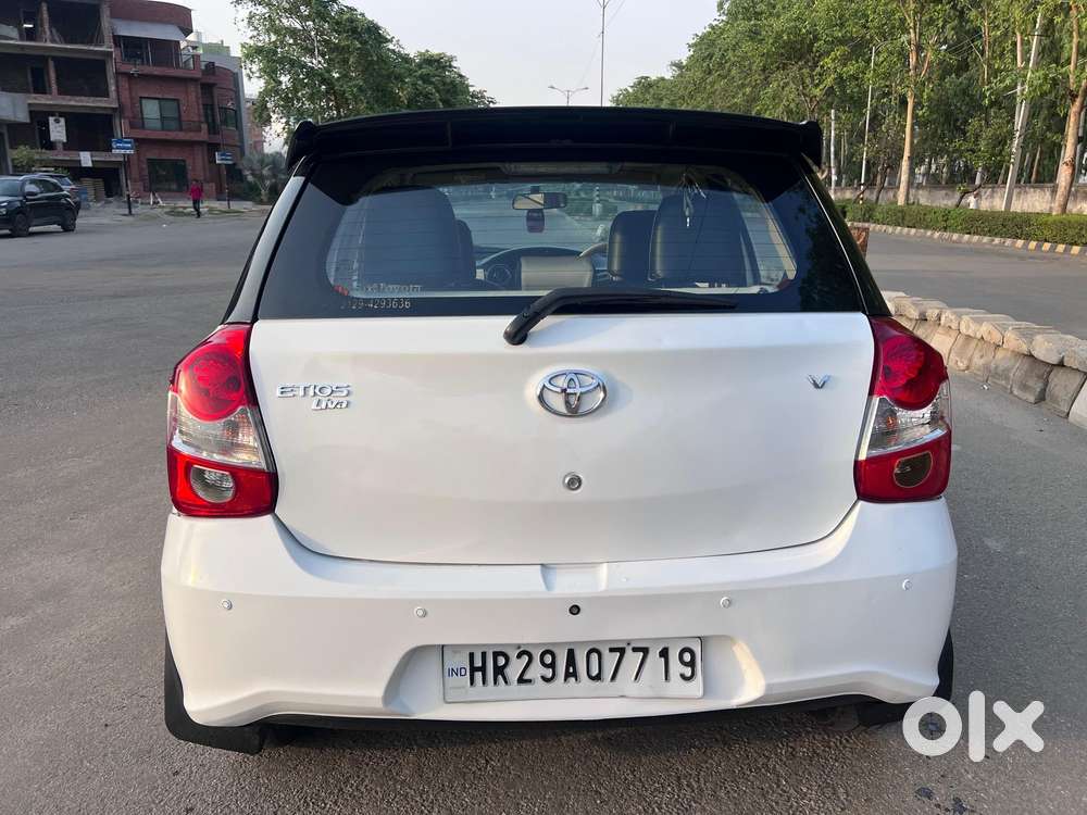 Toyota Etios Liva, 2017, Petrol