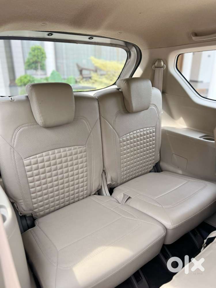 Maruti Suzuki Ertiga Zxi At, 2022, Petrol