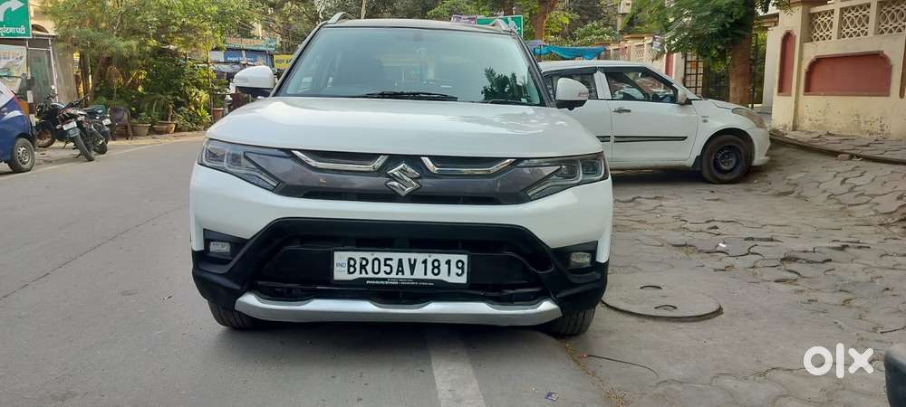 Maruti Suzuki Brezza 1.5 Zxi Plus Smart Hybrid Dual Tone, 2022, Petr..
