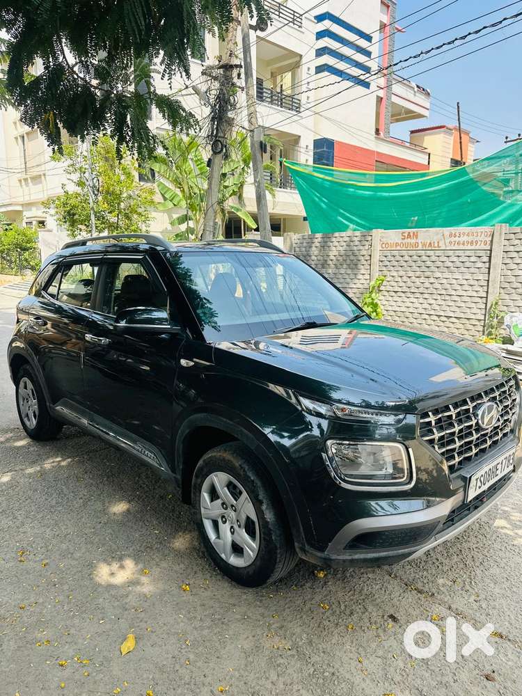 Hyundai Venue, 2020, Petrol