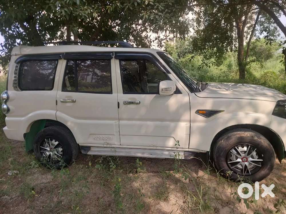 Mahindra Scorpio Diesel 2015