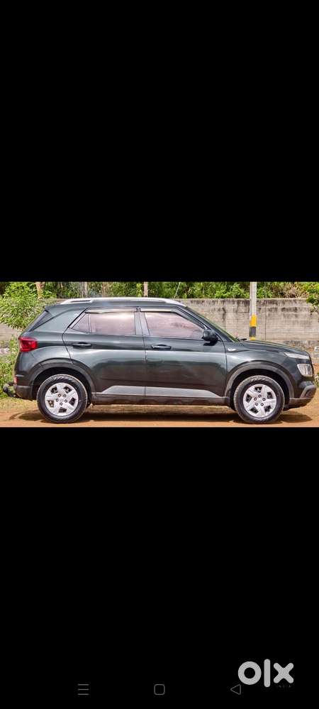 Hyundai Venue S, 2020, Petrol
