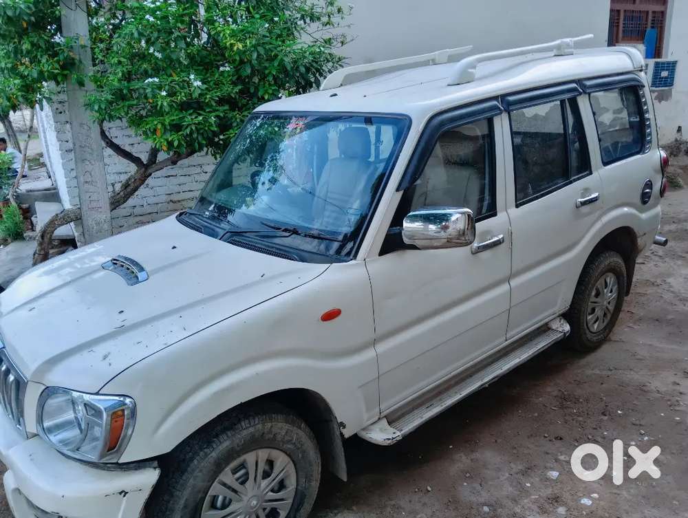 Mahindra Scorpio Classic 2013 Diesel 85500 Km Driven